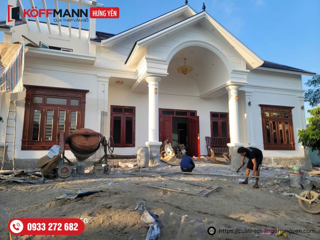 Thi công lắp đặt cửa thép vân gỗ Koffmann tại Hưng Yên